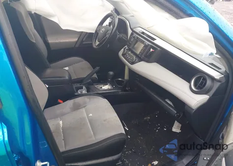 2018 Toyota Rav4 Xle from USA, damaged, VIN JTMRFREV3JJ736487